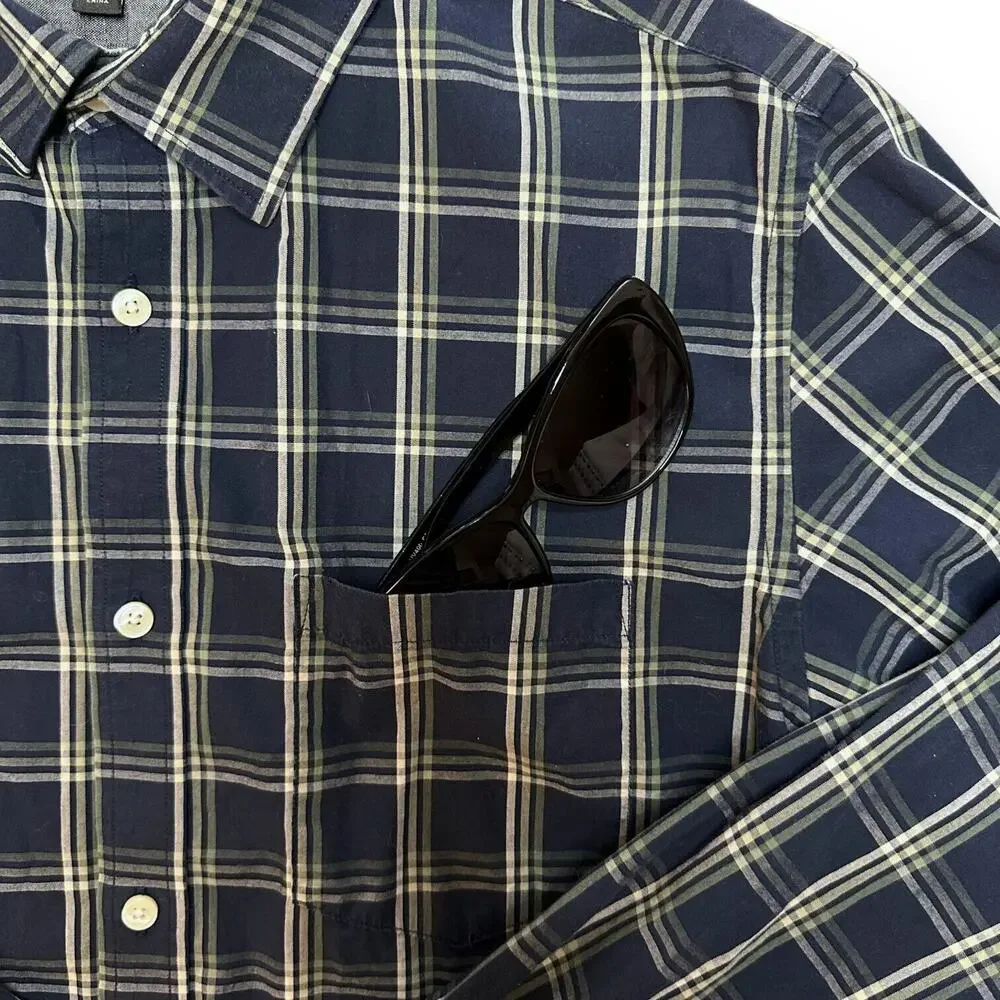 BANANA REPUBLIC Soft Wash Button Up Shirt Slim Fit Blue Plaid Night Out Large